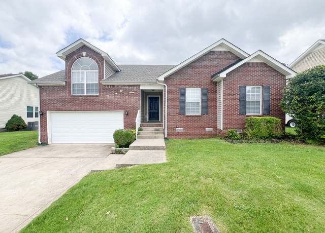Property at 2763 Ridgepole Dr, Clarksville, TN 37040, 3 beds, 2 baths