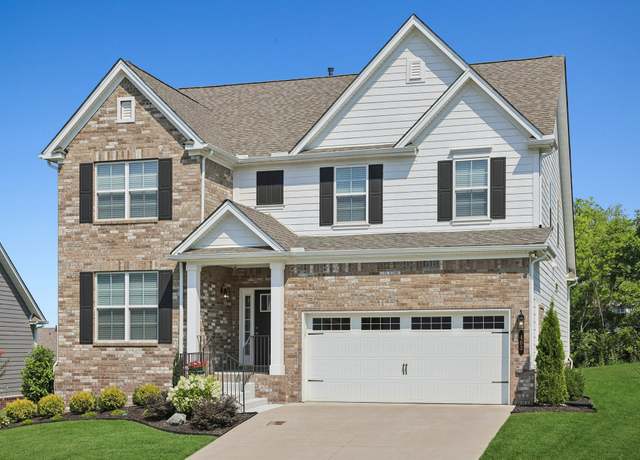 Property at 403 Jimmie L Bell Rd, Hendersonville, TN 37075, 4 beds, 2.5 baths
