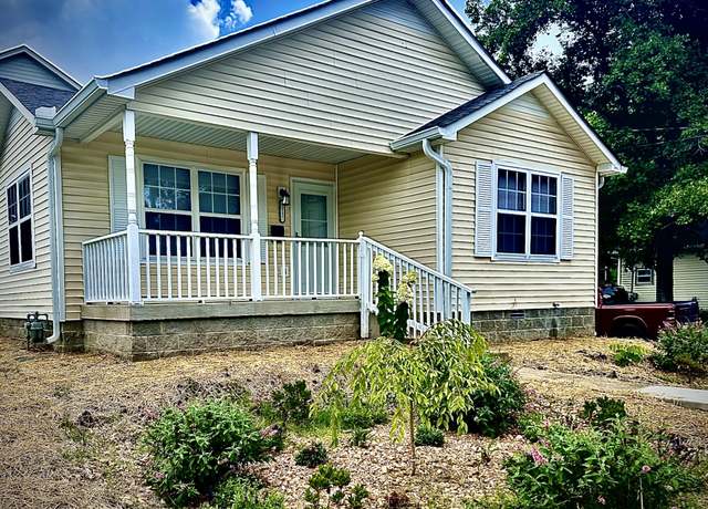 Property at 212 Myrtle St, Nashville, TN 37206, 3 beds, 2 baths