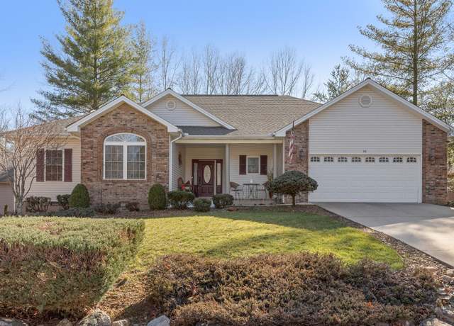 Property at 36 Holly Ln, Crossville, TN 38558, 3 beds, 2.5 baths