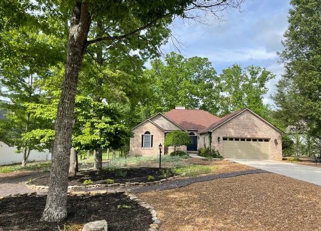 Property at 22 Dylan Ln, Crossville, TN 38558, 3 beds, 2 baths