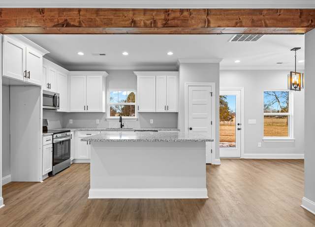 Property at 206 Karley Ln, Chapel Hill, TN 37034, 3 beds, 2.5 baths