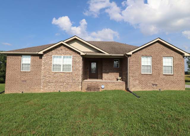 Property at 120 Mai Ridge Ln, Lafayette, TN 37083, 3 beds, 2 baths