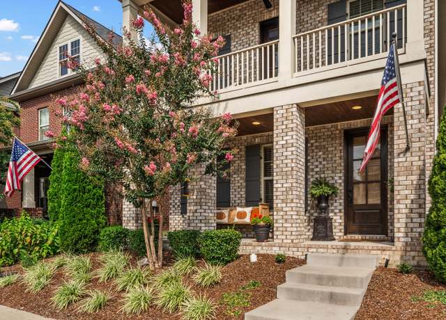 Property at 120 Benjamin Ln, Hendersonville, TN 37075, 3 beds, 2.5 baths