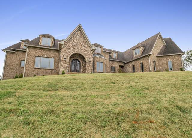 Property at 2848 Carriage Way, Clarksville, TN 37043, 5 beds, 6.5 baths