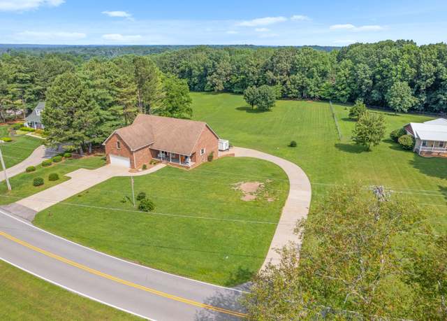 Property at 2105 Lock B Rd N, Clarksville, TN 37043, 3 beds, 2 baths
