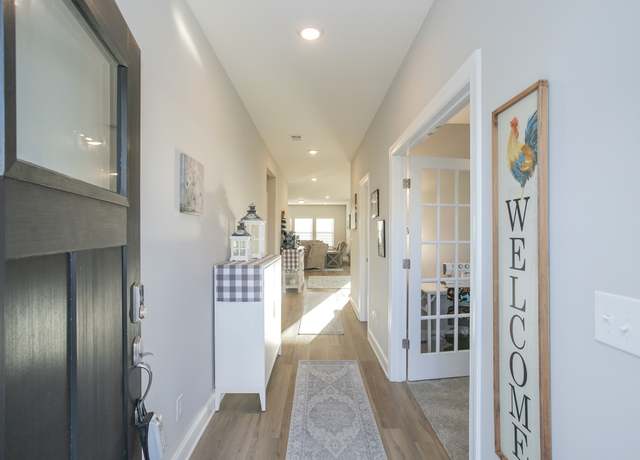 Property at 6107 Gladstone Ln, Rockvale, TN 37153, 4 beds, 3.5 baths