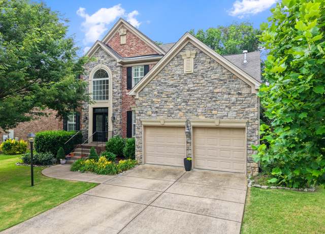 Property at 736 Arbor Springs Dr, Mount Juliet, TN 37122, 4 beds, 2.5 baths