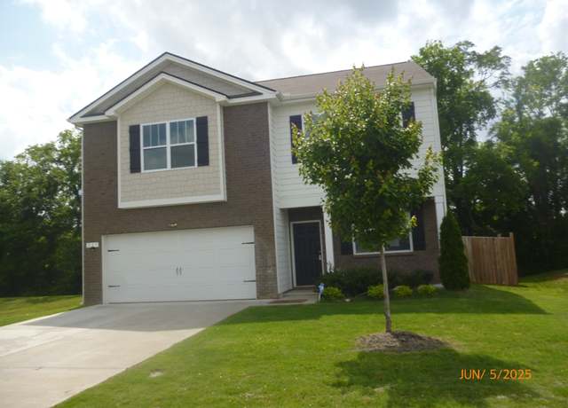 Property at 237 Addison Ave, Chapel Hill, TN 37034, 3 beds, 2.5 baths