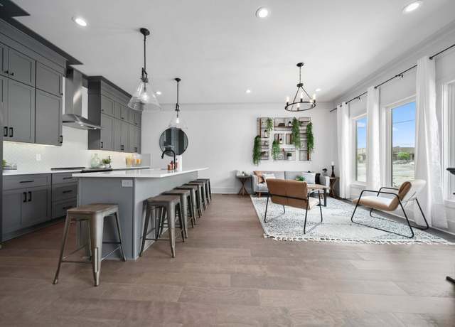 Property at 1100 Greenwood Ave, Nashville, TN 37206, 4 beds, 4 baths