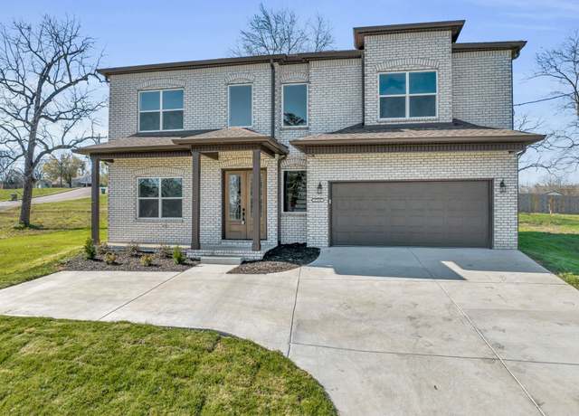 Property at 1760 W Main St, Lebanon, TN 37087, 5 beds, 3 baths