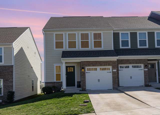 Property at 270 Dartmoor Pl, Goodlettsville, TN 37072, 3 beds, 2.5 baths
