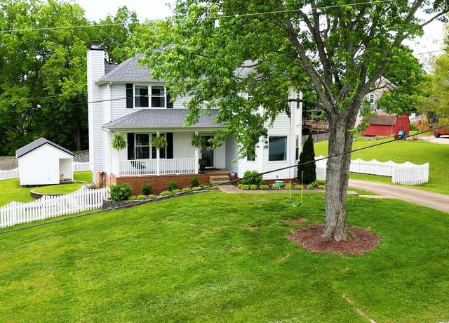 Property at 902 Ashton Dr, Clarksville, TN 37043, 3 beds, 3.5 baths