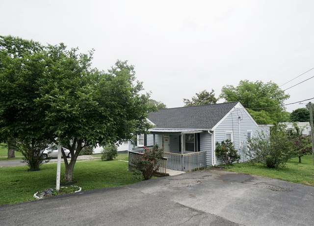 Property at 406 N Mabel St, Springfield, TN 37172, 3 beds, 2 baths