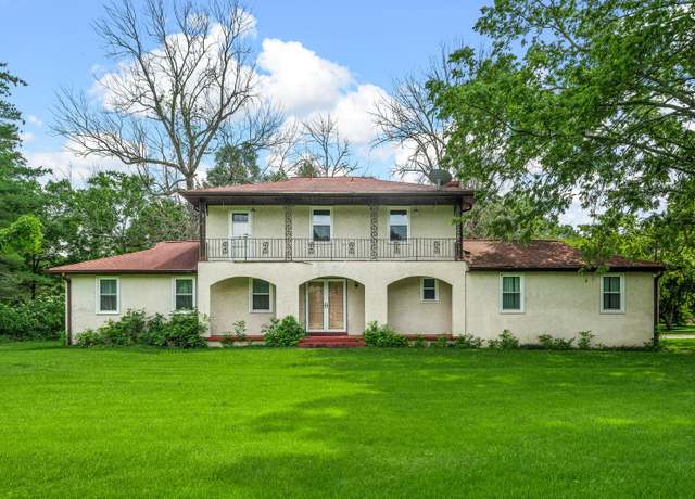 Property at 104 Chapman Dr, Lebanon, TN 37087, 3 beds, 2.5 baths
