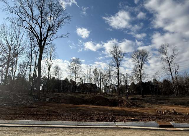 Property at 5713 Nola Dr, Arrington, TN 37014, 4 beds, 4.5 baths