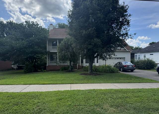 Property at 294 Buckingham Blvd, Gallatin, TN 37066, 3 beds, 2.5 baths