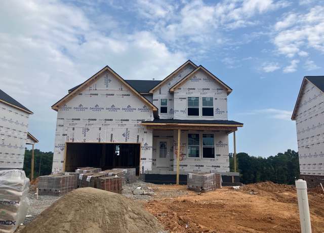 Property at 4179 Burton Dr, White House, TN 37188, 4 beds, 2.5 baths