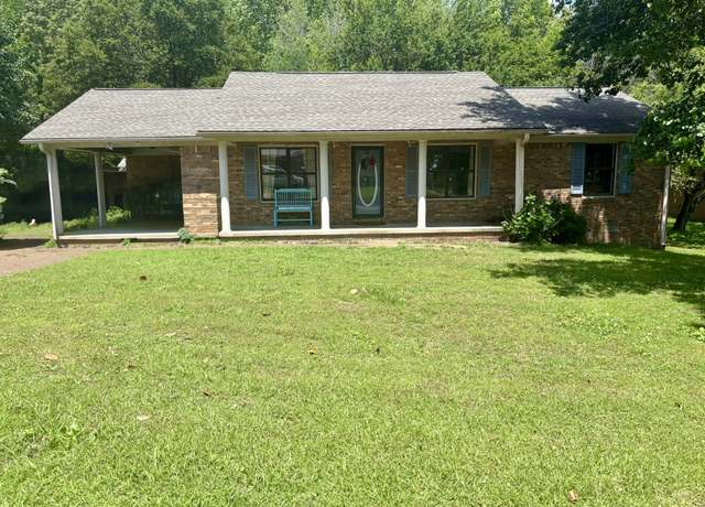 Property at 93 Teakwood Dr, Lexington, TN 38351, 3 beds, 2 baths