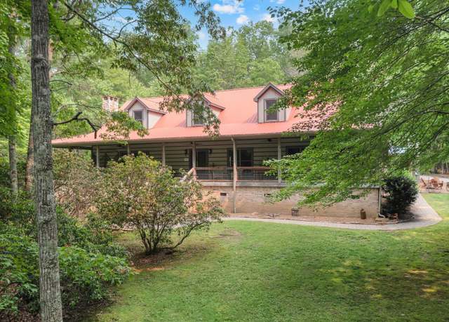 Property at 1221 Clifftops Ave, Monteagle, TN 37356, 3 beds, 2.5 baths