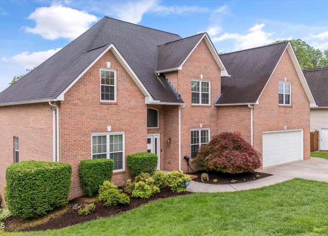 Property at 12833 Clear Ridge Rd, Knoxville, TN 37922, 5 beds, 4.5 baths