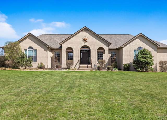 Property at 1091 Robertson Rd, Gallatin, TN 37066, 3 beds, 3 baths