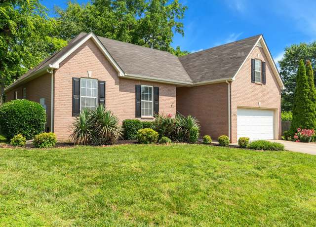 Property at 2707 Comer Dr, Murfreesboro, TN 37128, 3 beds, 2 baths