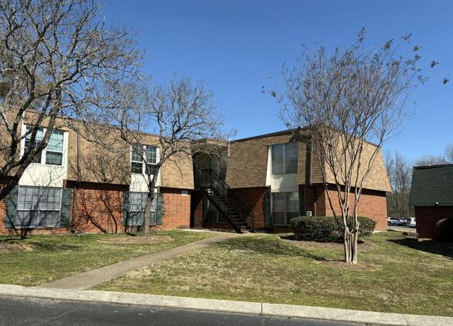 Property at 900 Mountain Creek Rd #271, Chattanooga, TN 37405, 3 beds, 2 baths