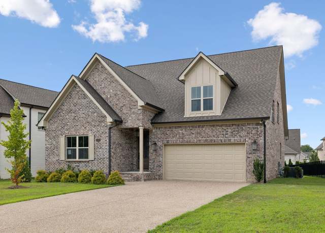 Property at 1030 Gadwall Ln, Spring Hill, TN 37174, 5 beds, 3 baths