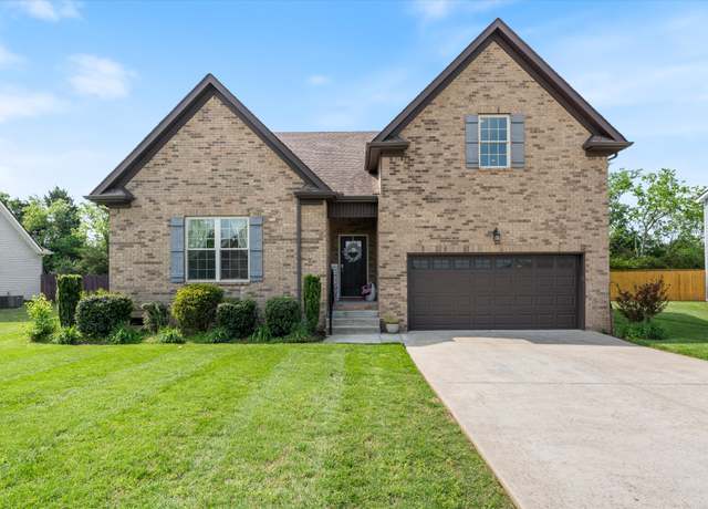 Property at 206 Hart Ln, Lebanon, TN 37087, 3 beds, 2 baths