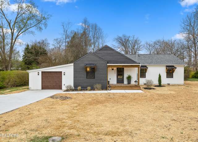 Property at 3309 NE Fairway Dr, Knoxville, TN 37917, 4 beds, 3 baths