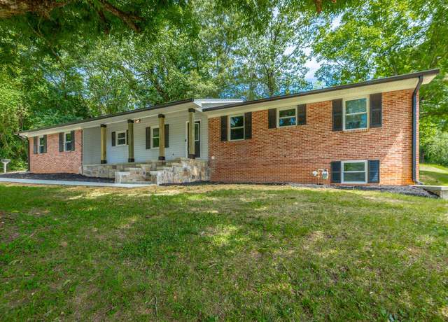 Property at 702 5th St, South Pittsburg, TN 37380, 5 beds, 3 baths