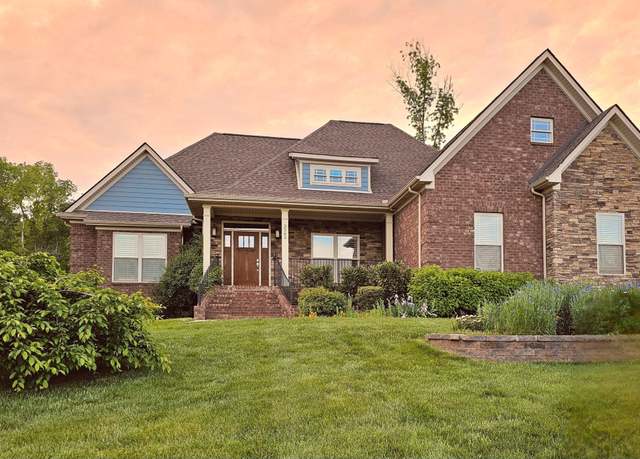 Property at 3502 Courtney Ln, Murfreesboro, TN 37129, 3 beds, 4 baths