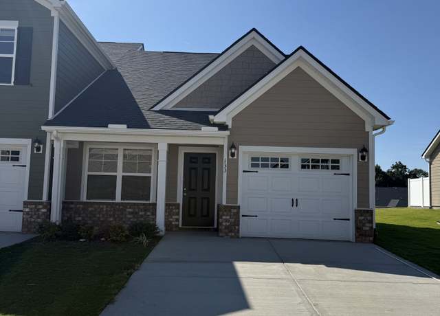 Property at 133 Coleson Ln, Pleasant View, TN 37146, 2 beds, 2.5 baths
