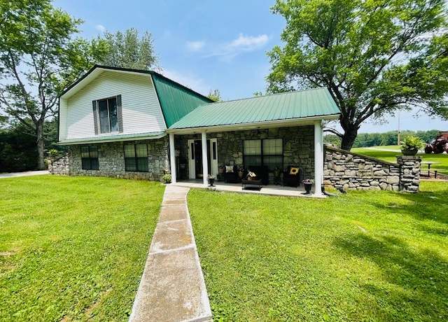 Property at 1716 Stroudsville Rd, Cedar Hill, TN 37032, 3 beds, 3 baths