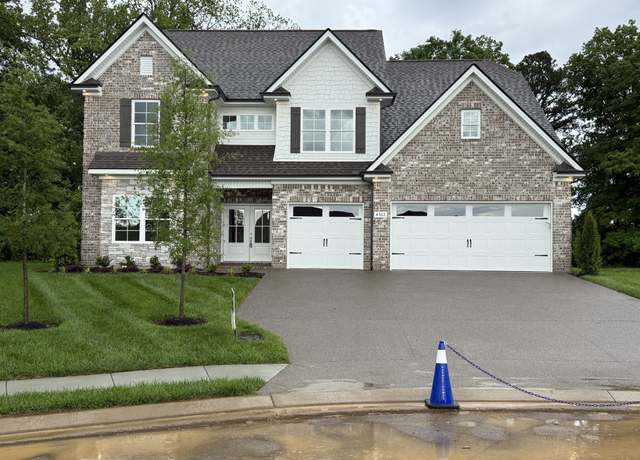Property at 4302 Attleboro Dr, Murfreesboro, TN 37128, 4 beds, 3.5 baths