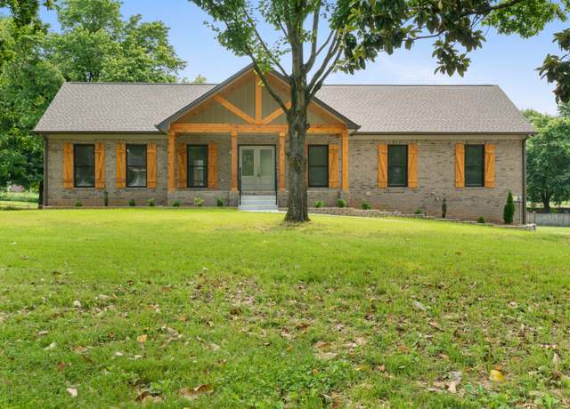 Property at 363 Indian Lake Rd, Hendersonville, TN 37075, 5 beds, 3 baths