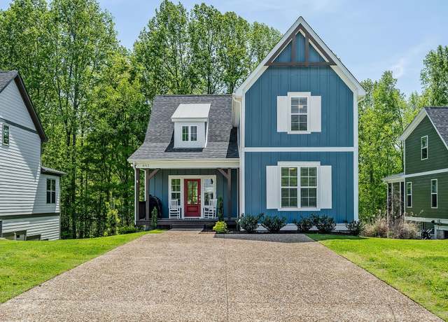 Property at 493 Evans Dr, Tullahoma, TN 37388, 3 beds, 2.5 baths