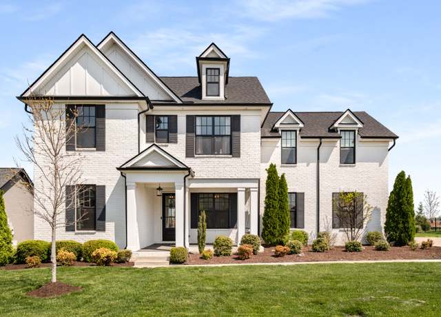 Property at 5726 Bridgemore Blvd, Murfreesboro, TN 37129, 4 beds, 3 baths