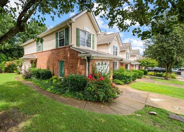 Property at 2108 Nashboro Blvd, Nashville, TN 37217, 3 beds, 2 baths