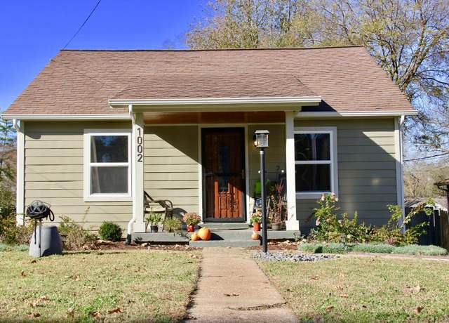 Property at 1002 Meridian St, Nashville, TN 37207, 3 beds, 1 bath