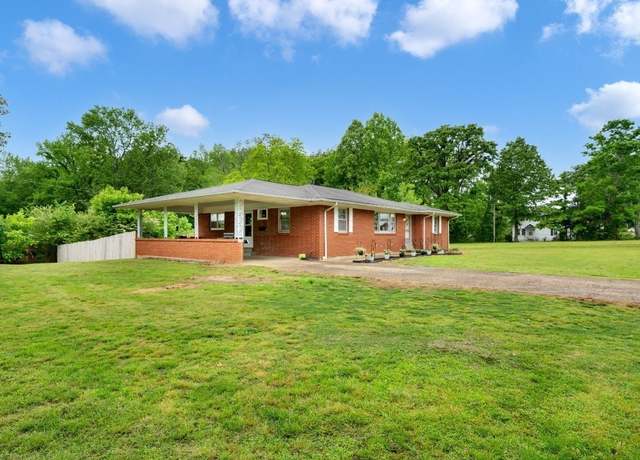 Property at 189 Washington Ave, Camden, TN 38320, 5 beds, 1 bath