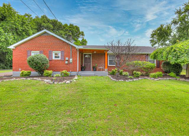 Property at 9649 Coles Ferry Pike, Lebanon, TN 37087, 4 beds, 2 baths