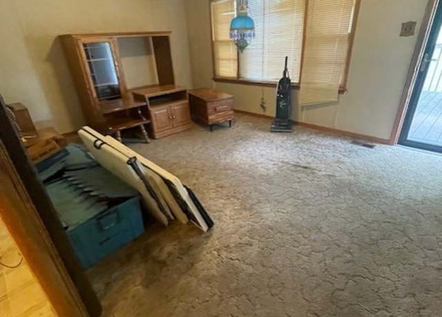 Property at 8824 Joy Rd, Mount Pleasant, TN 38474, 3 beds, 1 bath