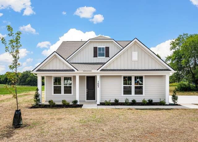 Property at 1403 Charles Dr, Chapel Hill, TN 37034, 4 beds, 3.5 baths