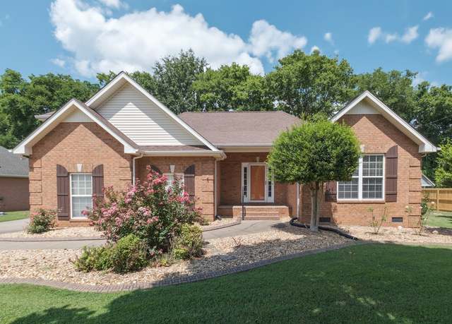 Property at 307 Andy Johns Dr, Smyrna, TN 37167, 3 beds, 2 baths