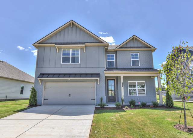 Property at 3036 Ventura Ave, White House, TN 37188, 5 beds, 3 baths