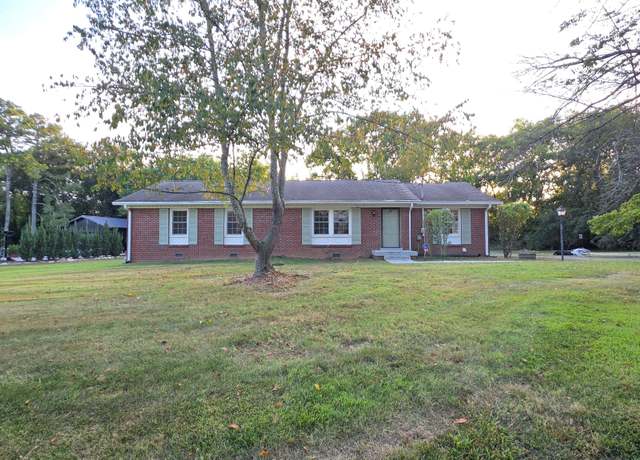Property at 517 Meadowgreen Dr, Franklin, TN 37069, 3 beds, 1.5 baths