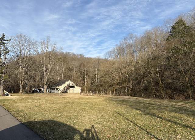 Property at 107C Smith St, Goodlettsville, TN 37072, 3 beds, 2 baths