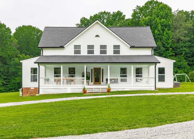Property at 2651 Heights Circle Dr, Greenbrier, TN 37073, 3 beds, 3 baths